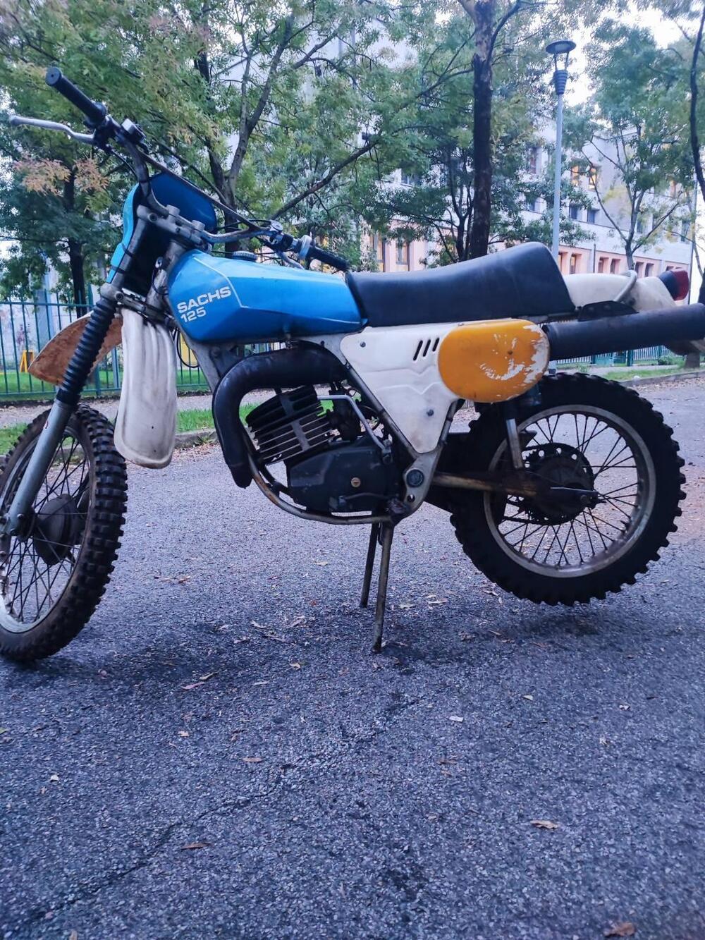 Dkw DKW 125 gs DaL 1974 al 1977 (6)
