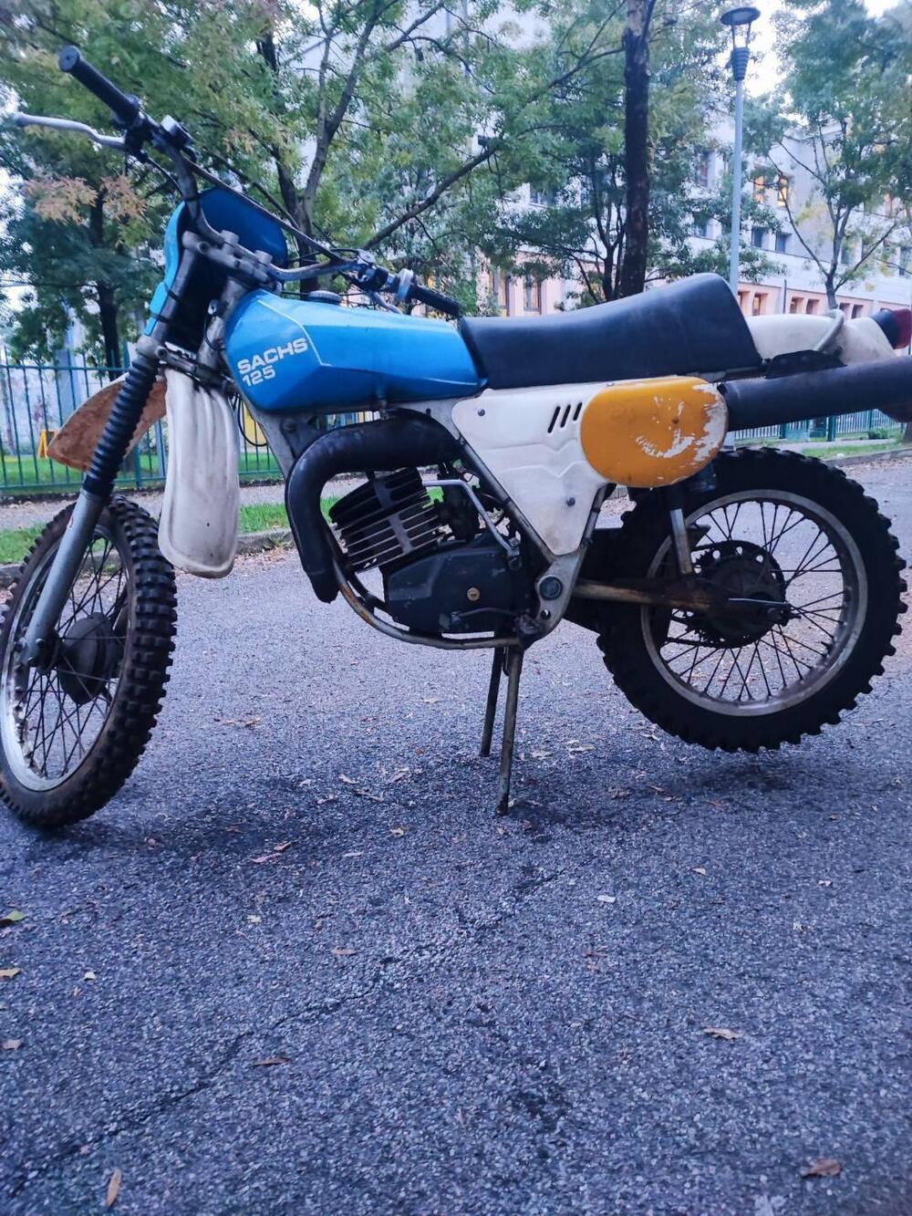 Dkw DKW 125 gs DaL 1974 al 1977 (7)