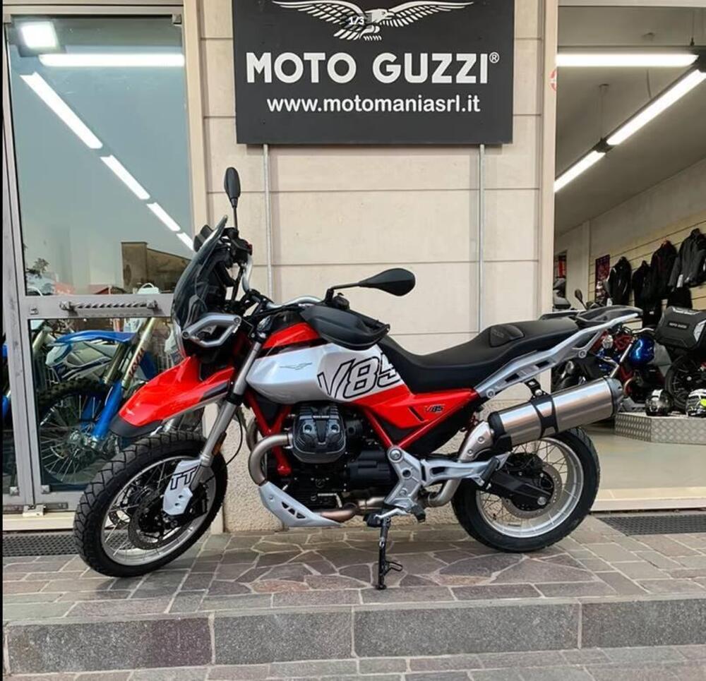 Moto Guzzi V85 TT (2024 - 25)
