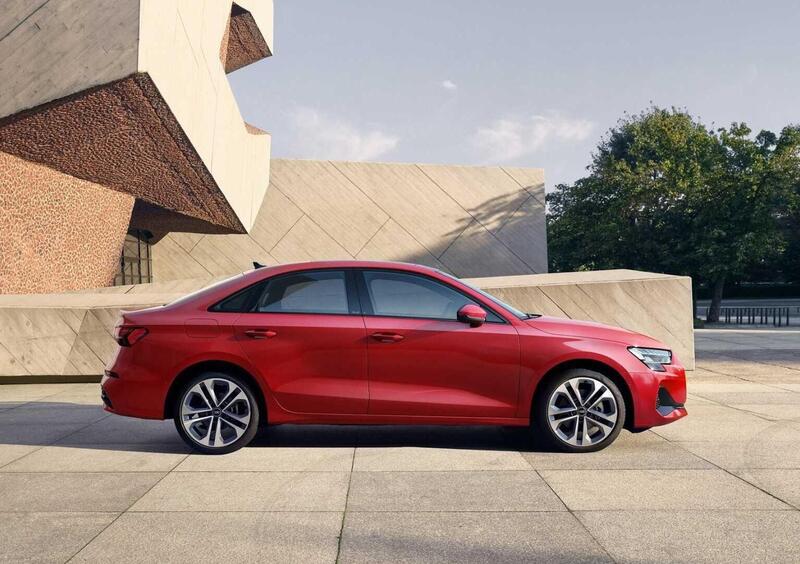 Audi A3 Sedan (2020-->>) (2)