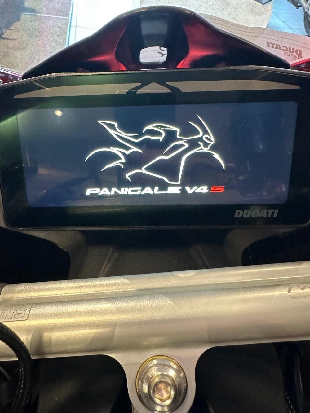 Ducati Panigale V4 S (2025) (3)