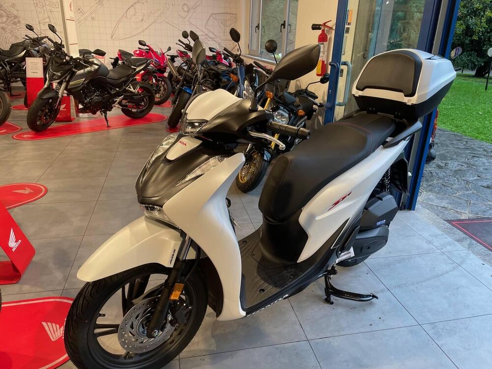 Honda SH 125i Sport (2022 - 23) (3)