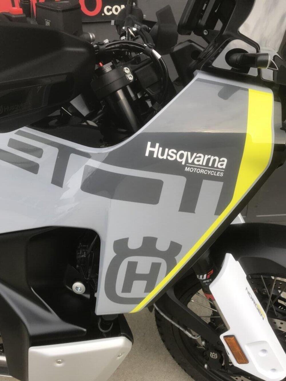 Husqvarna Norden 901 (2022 - 26) (4)