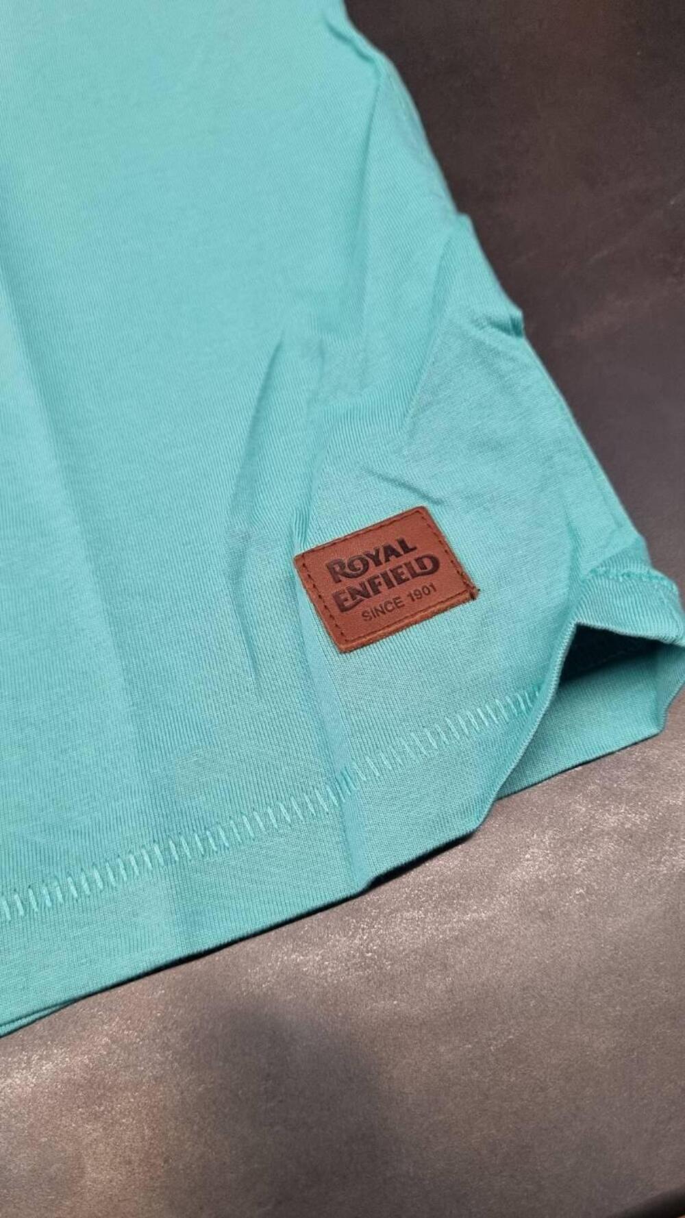 Maglietta "The Coast" Royal Enfield (2)