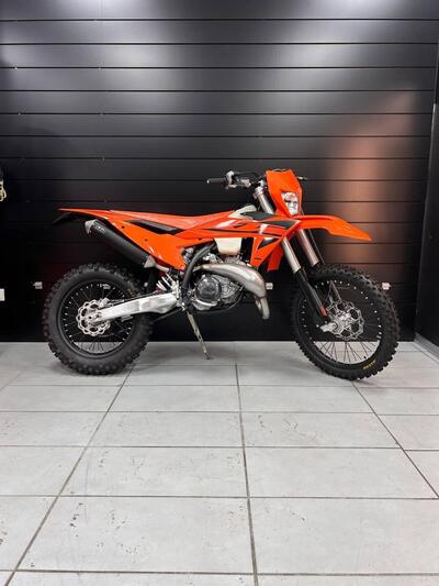 KTM 300 EXC (2025) nuova
