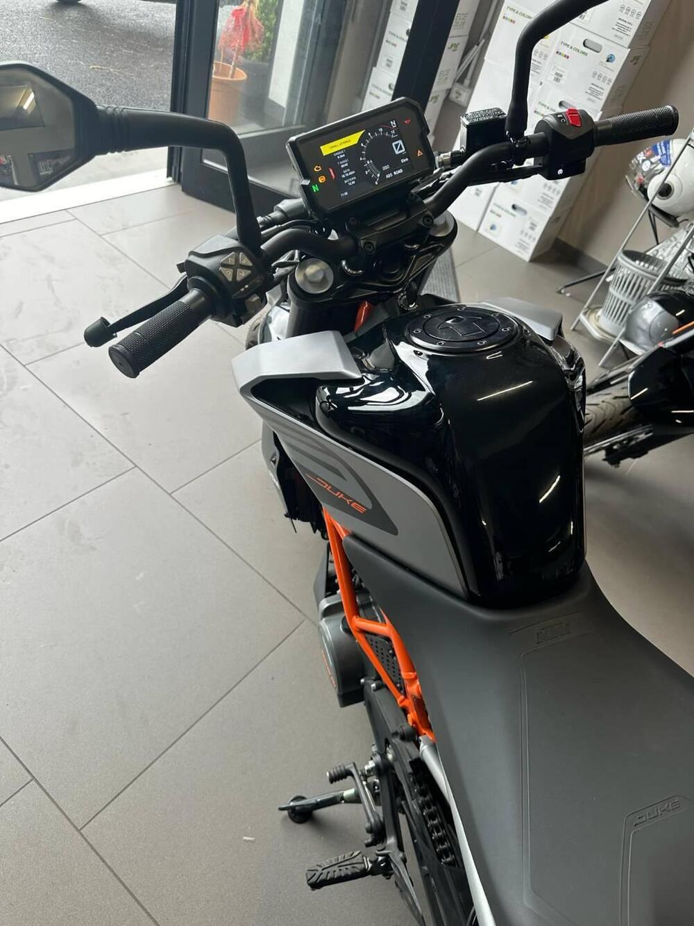 KTM 125 Duke (2024 - 26) (3)