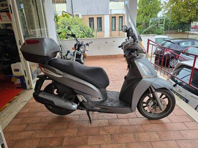 Kymco People 300i GT ABS (2010 - 17) usata