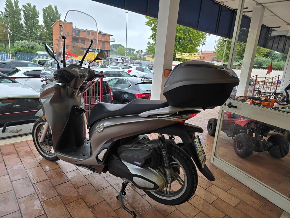 Honda SH 350 (2021 - 24) (6)