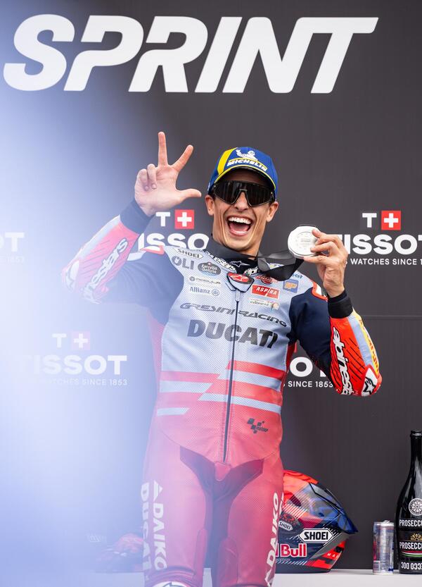 Marc Marquez, influenzato dal down under fa tutto al contrario: &ldquo;Sono dispiaciuto per la gara. Mart&iacute;n? Vincerebbe se fosse un rally, ma domani&hellip;&rdquo; 