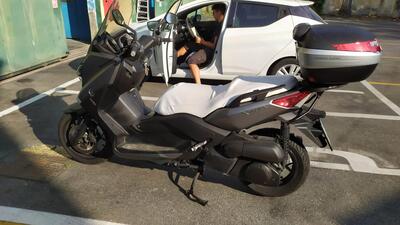 Yamaha X-Max 250 (2014 - 16) usata