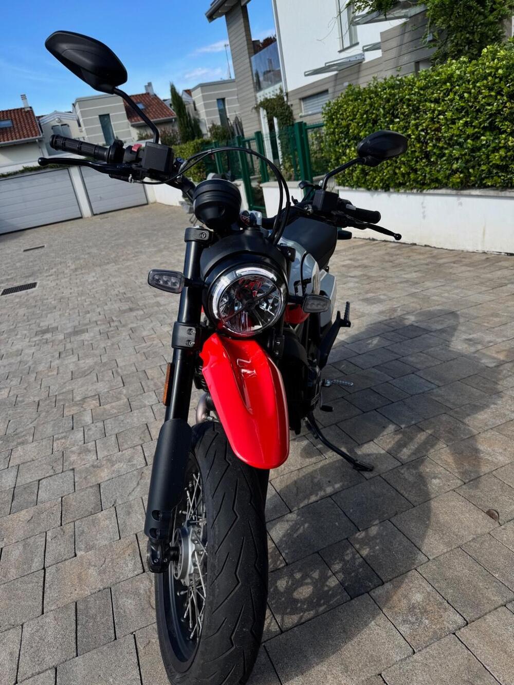 Ducati Scrambler 800 Urban Motard (2022) (4)