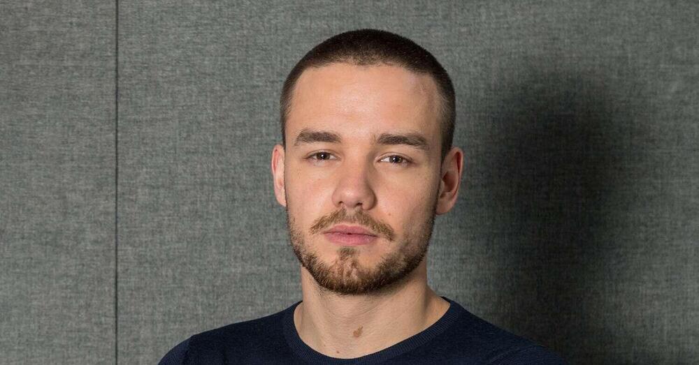 Morte di Liam Payne, alcol e droga: indagati dipendenti dell&#039;hotel, ma con quale accusa? L&#039;esame tossicologico, le parole dell&#039;ex fidanzata e l&#039;attacco al modello One Direction di un cantautore legato a Robbie Williams