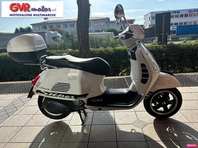 Vespa GTS 300 Super Sport ABS (2010 - 16) usata