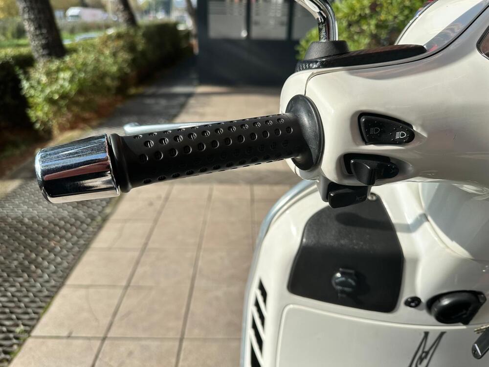 Vespa GTS 300 Super Sport ABS (2010 - 16) (14)