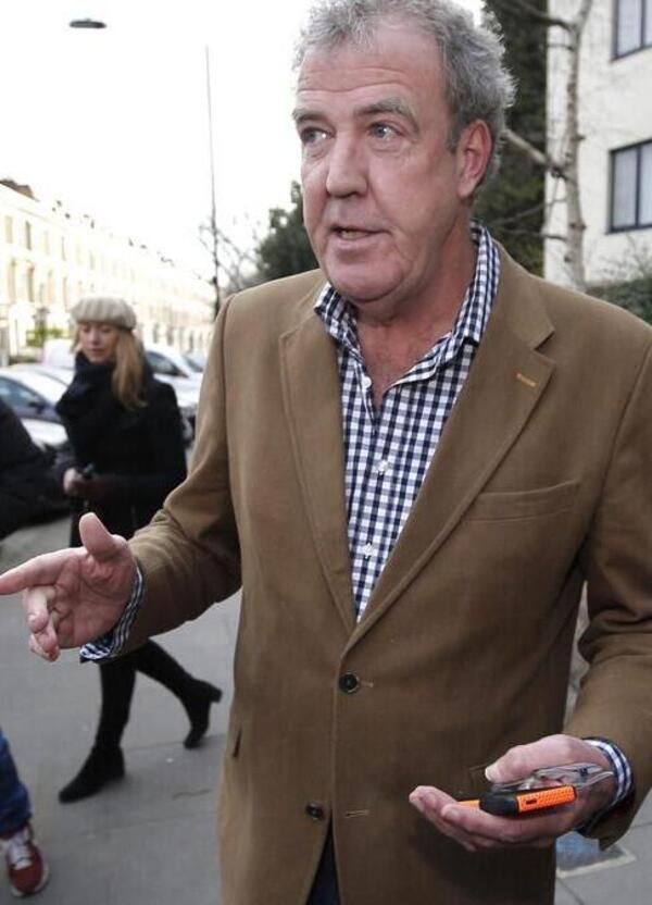 Clarkson: &ldquo;L&rsquo;Italia deve ridarci miliardi per averci invaso? Perch&eacute;...&rdquo;