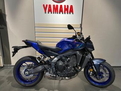 Yamaha MT-09 Y-AMT (2024 - 25) nuova