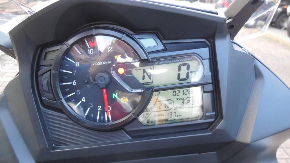 Suzuki V-Strom 650 (2021 - 25) (4)