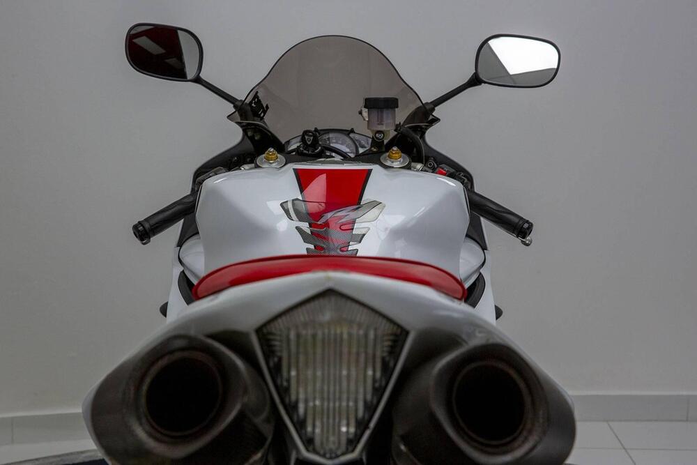 Yamaha YZF R1 (2006 - 07) (17)