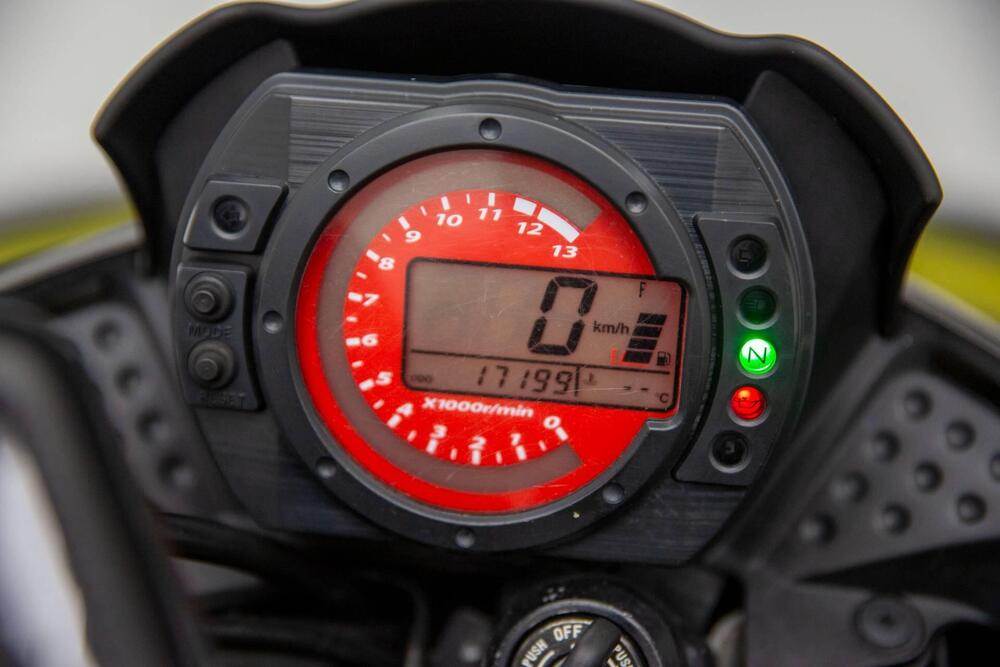 Kawasaki Z 750 (2003 - 06) (17)