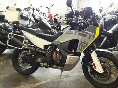 Husqvarna Norden 901 (2022 - 25) usata