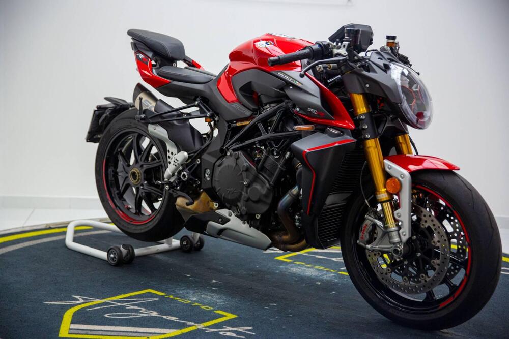 MV Agusta Brutale 1000 RR (2021 - 25) (3)