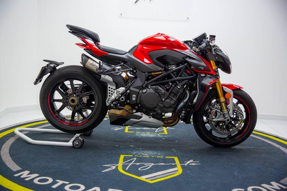MV Agusta Brutale 1000 RR (2021 - 25) (7)