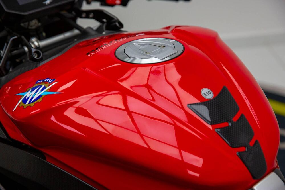 MV Agusta Brutale 1000 RR (2021 - 25) (12)