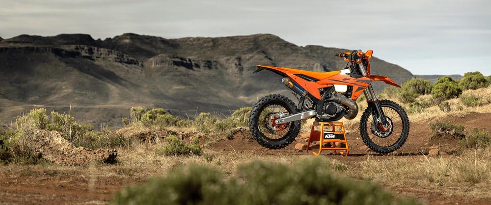 KTM 150 EXC (2025) (9)