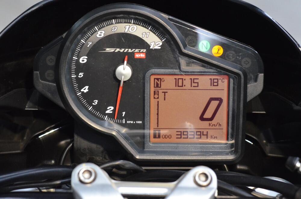 Aprilia Shiver 750 ABS (2010 - 17) (10)