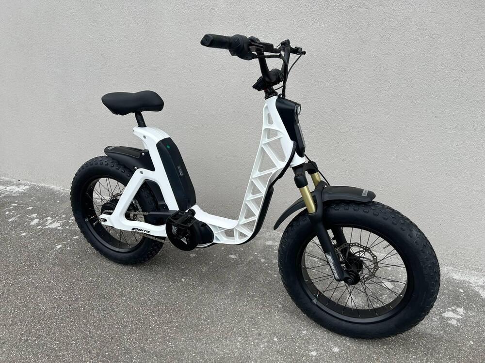 Fantic Motor Issimo 25 Fun (2022 - 25) (2)