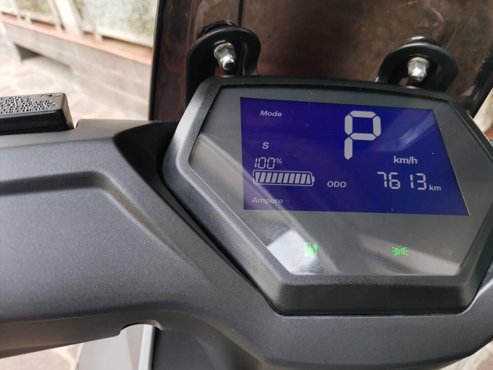 Lifan E4 L1e (2021 - 25) (2)