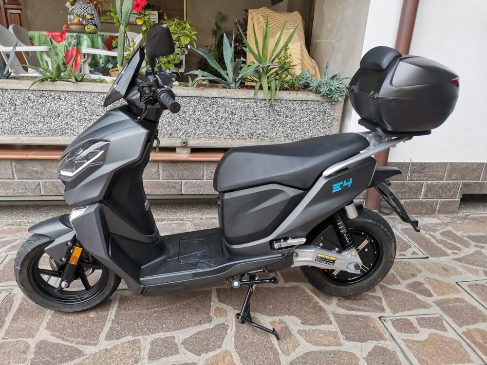 Lifan E4 L1e (2021 - 25) (3)