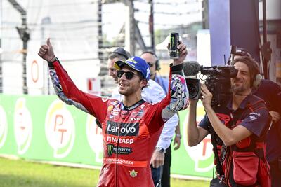 MotoGP 2024. GP della Thailandia. Enea Bastianini, vincitore della Sprint: "Il campionato &egrave; aperto per tutto: Pecco Bagnaia sta reagendo bene a Jorge Martin"