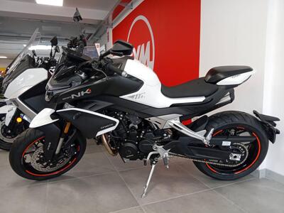 CFMOTO 800NK Advanced (2023 - 25) nuova