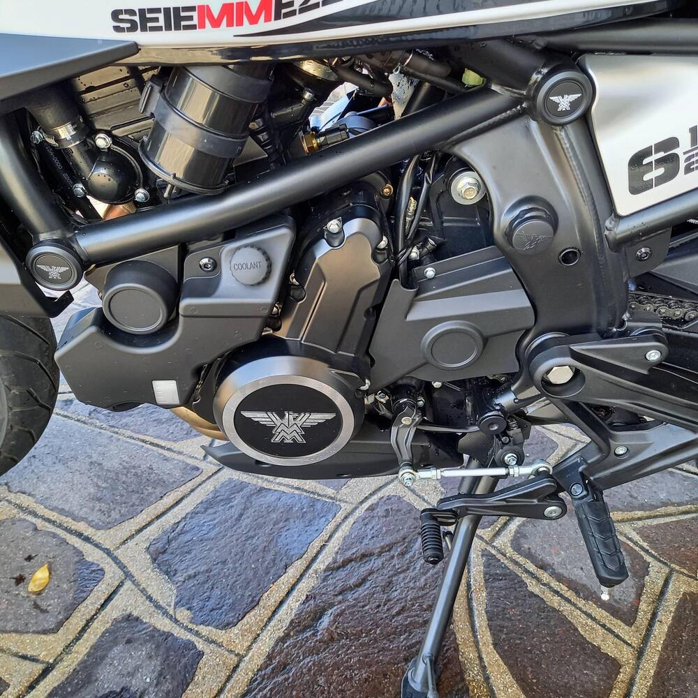 Moto Morini SEIEMMEZZO STR (2022 - 25) (9)