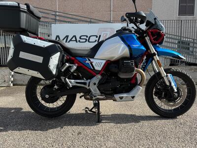 Moto Guzzi V85 TT Evocative Graphics (2021 - 23) usata