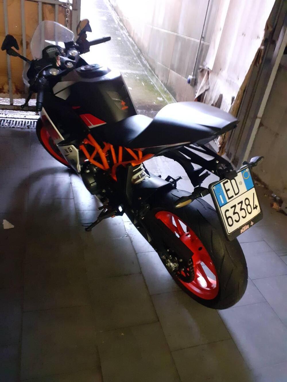 KTM RC 390 ABS (2015 - 16) (4)