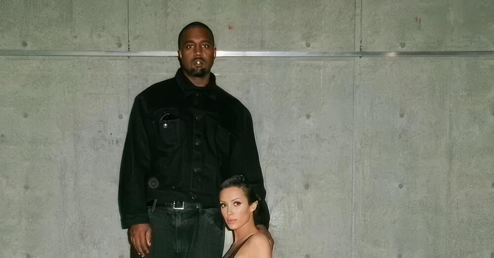 Bianca Censori con Kanye West e la sorella Angelina alla guerra del reggiseno nero (che quasi non c&rsquo;&egrave;)? [FOTO]