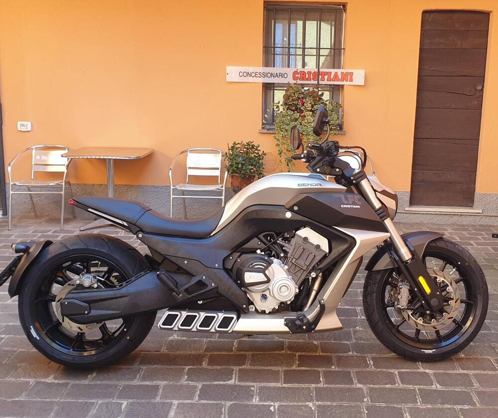 Benda Motorcycles LFC 700 (2024 - 25) (2)