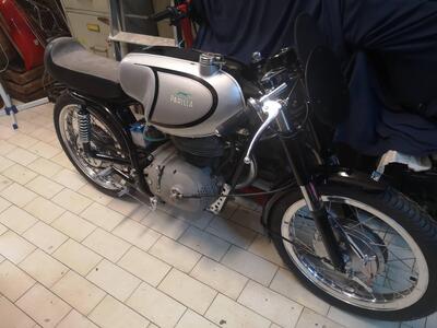 Parilla 250 corsa cascata ingranaggi d'epoca