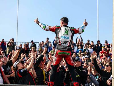 Il mattatore della NW200 Glenn Irwin si ritira dalle Road Race