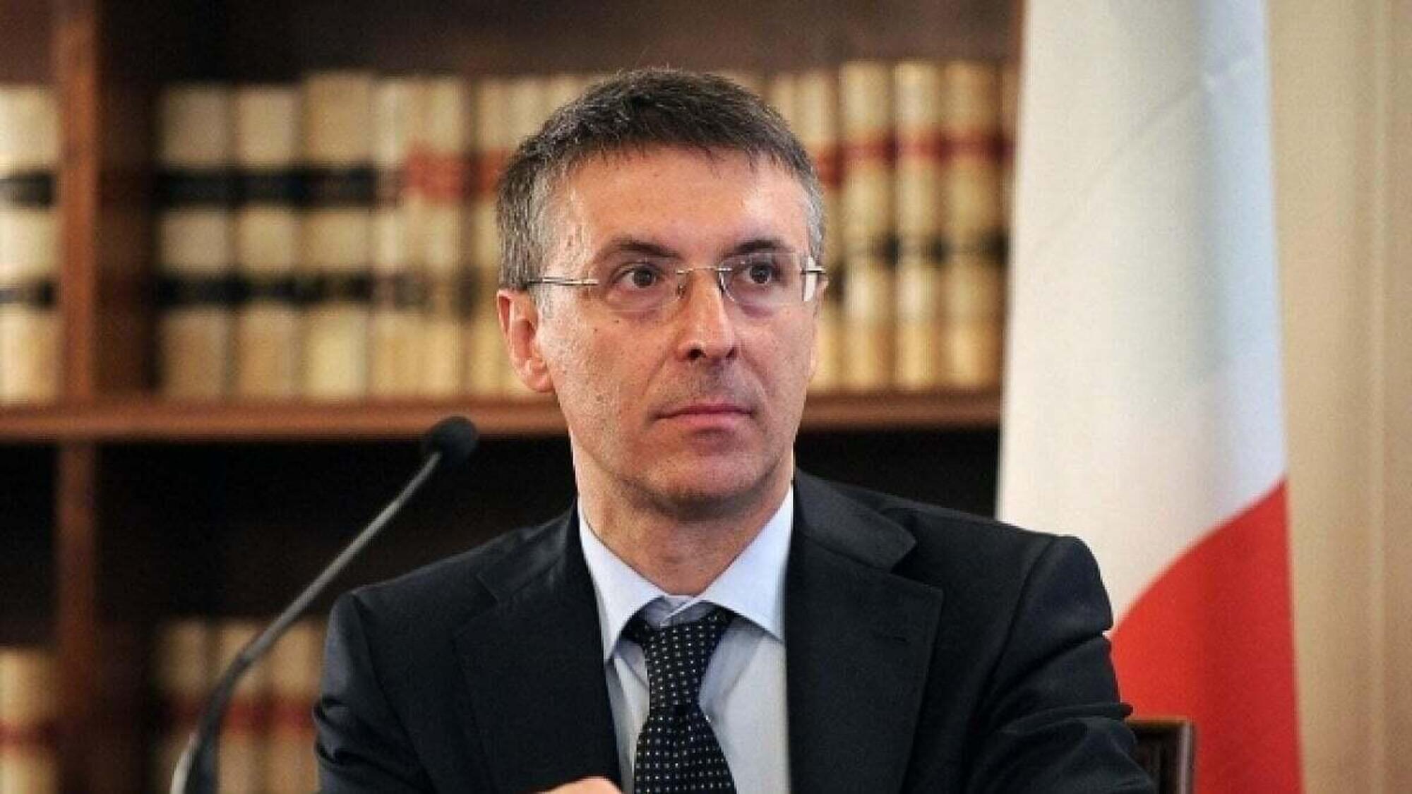 Il procuratore capo di Perugia Raffaele Cantone