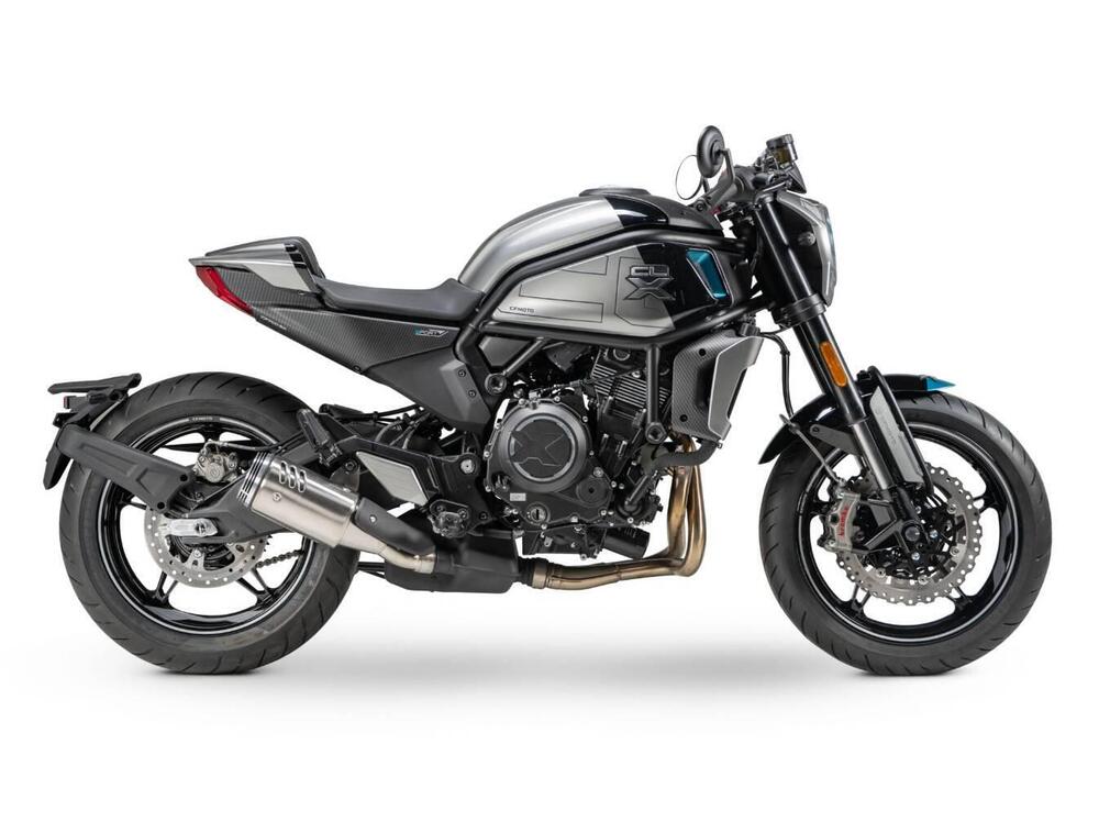 CFMOTO 700CL-X Sport (2022 - 25)