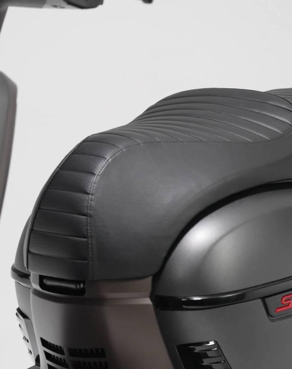 Keeway Motor Sixties 300i (2023 - 25) (3)