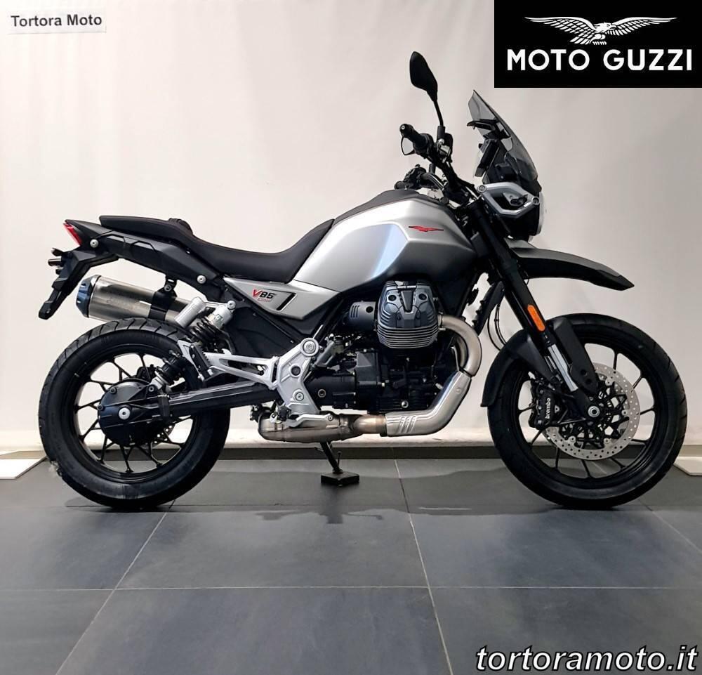 Moto Guzzi V85 Strada (2024 - 25) (2)