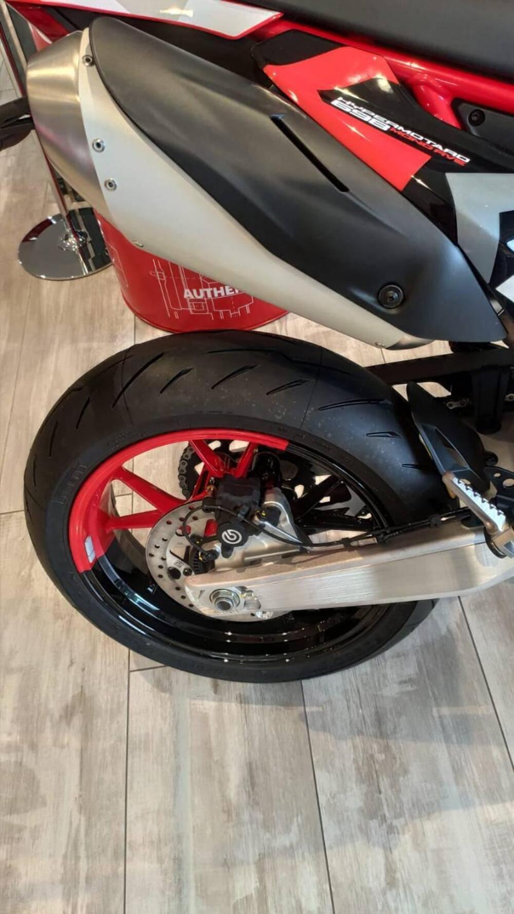 Ducati Hypermotard 698 Mono RVE (2024 - 26) (6)