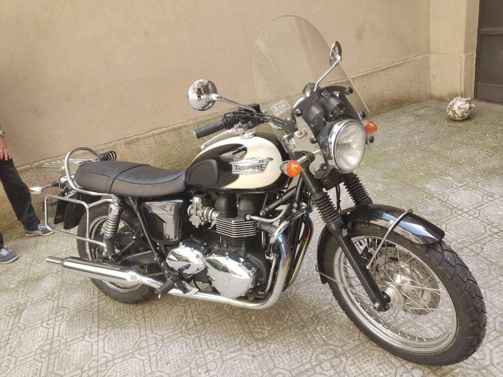 Triumph Bonneville T100 (2008 - 16) (3)