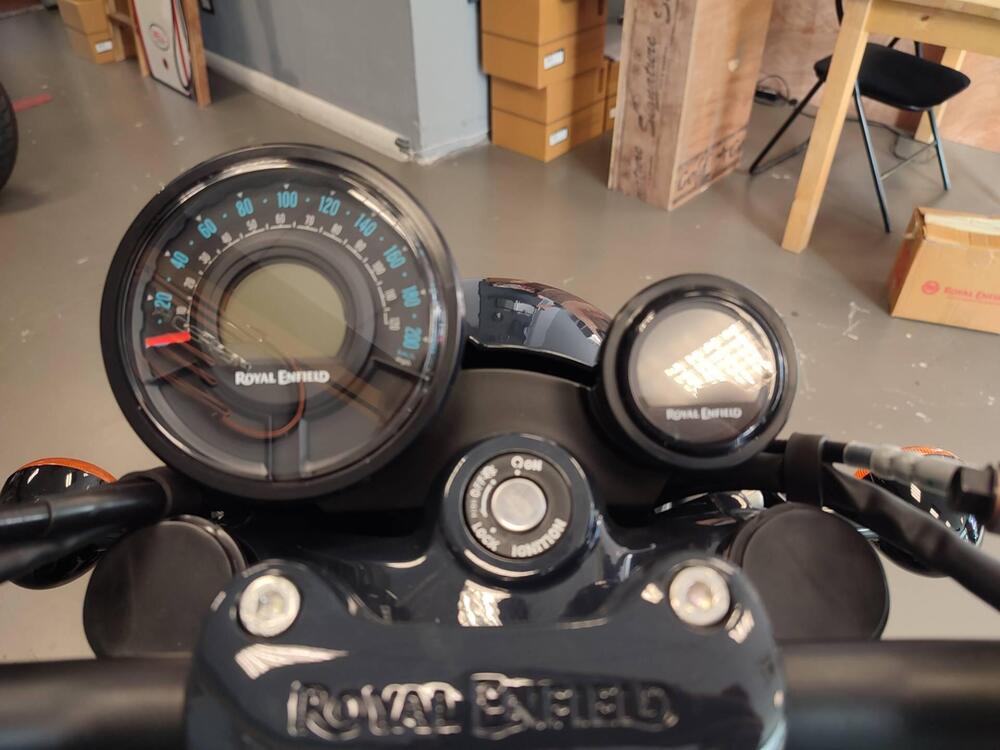 Royal Enfield Shotgun 650 (2024 - 26) (5)