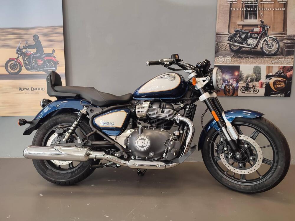 Royal Enfield Super Meteor 650 (2023 - 26) (3)