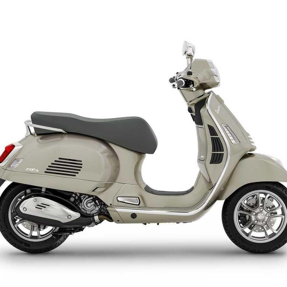 Vespa GTS 300 (2023 - 24)